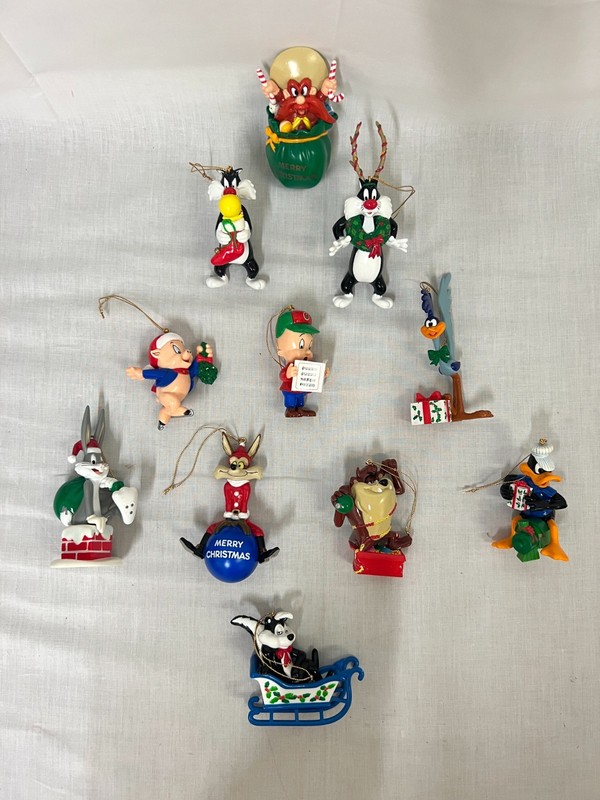 Looney Tunes Christmas Ornaments Set of 11 The Danbury Mint 1990 Warner Bros