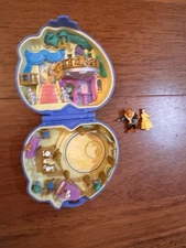 1995 Bluebird Polly Pocket Disney Beauty And The Beast Compact With Figures
