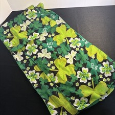 St Patrick's Day Lucky Charm Kiss Me Irish Green Shamrock Clover Scarf