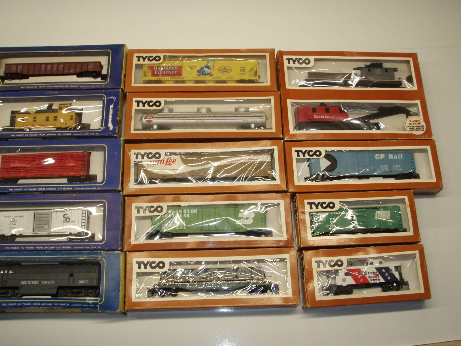 Lot Of NOS Vintage TYCO & AHM HO Scale Trains eBay