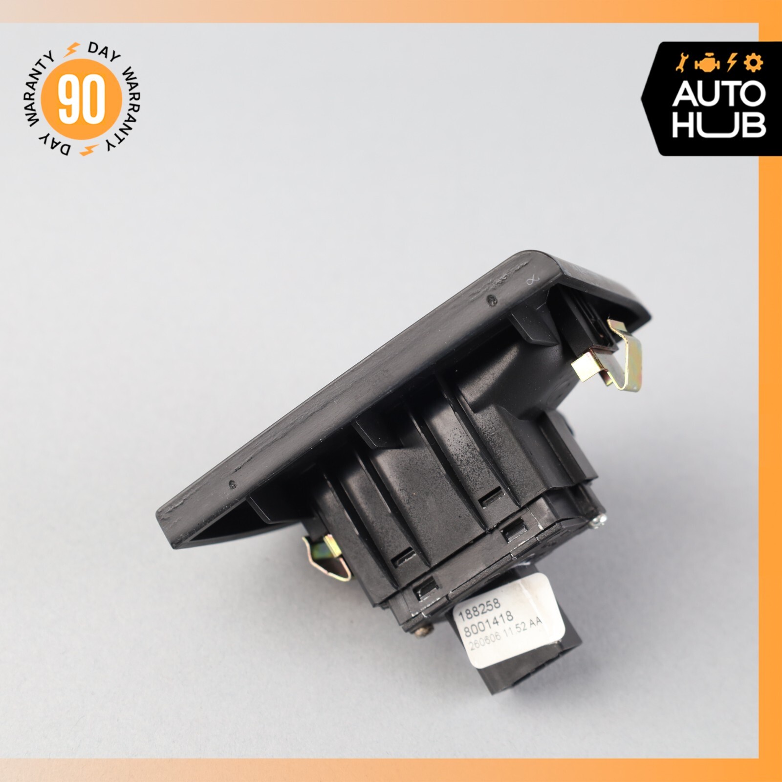 03-13 Maserati Quattroporte M139 Rear Right Side Window Switch Control OEM
