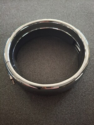 Harley Touring Chrome 4 1/2'' Passing Lights Trim Ring 69622-99B  ''Frenched'' Look