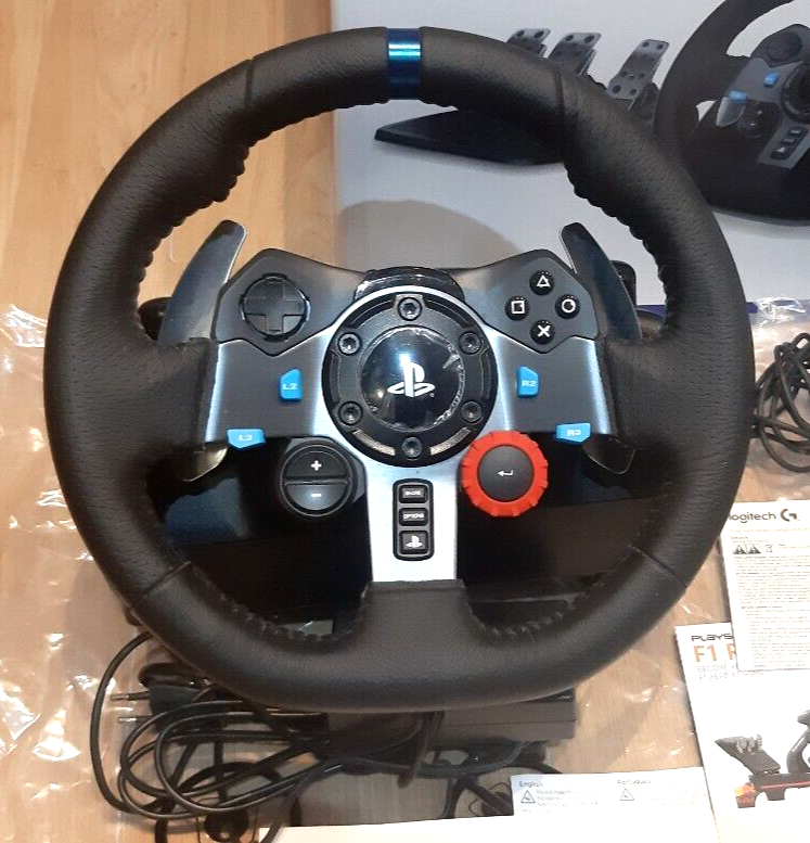 Volante logitech g29 ps4\/ps5\/pc più giochi da cors usate per 150 EUR su  Ferrito su WALLAPOP