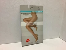 NIP Women's Hanes Solutions Control Top Shaper Panty Stockings Size S Nude 01634