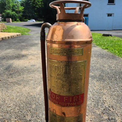 Vintage Antique Fire Extinguisher Copper 2.5 gallon EMPTY With Hose St Louis 