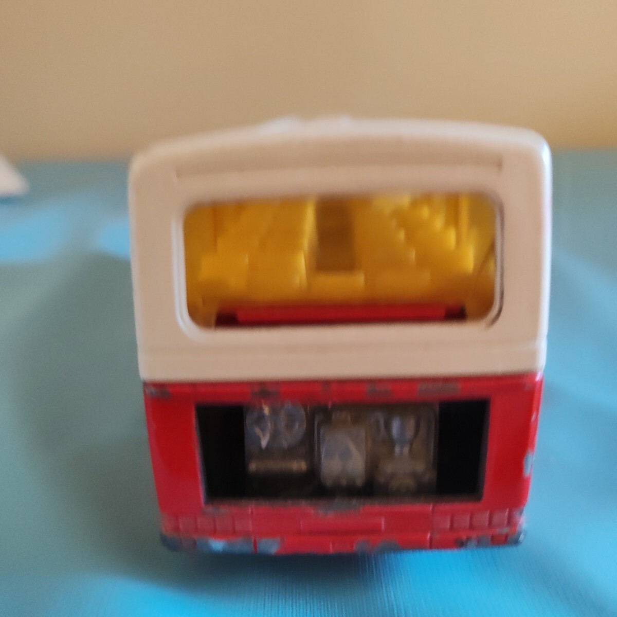 Foto 6 di 24