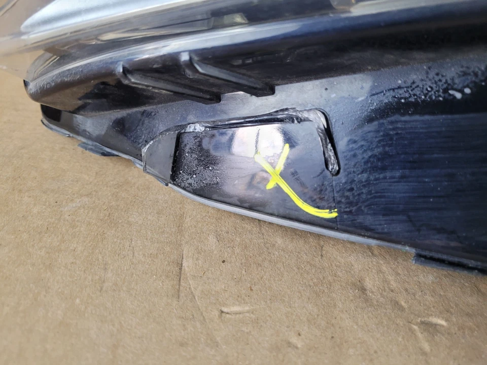 PARTS!   2013-2016 LINCOLN MKZ LED W/ SIGNATURE CHROME LEFT OEM HEADLIGHT 199777 - Image 3 of 4