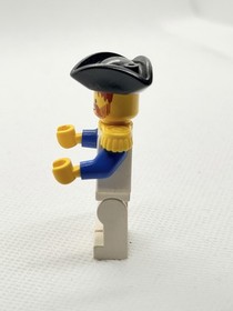 LEGO Imperial Soldier Officer minifigure Pirates 6273 6273 6267 6259 6265 6251