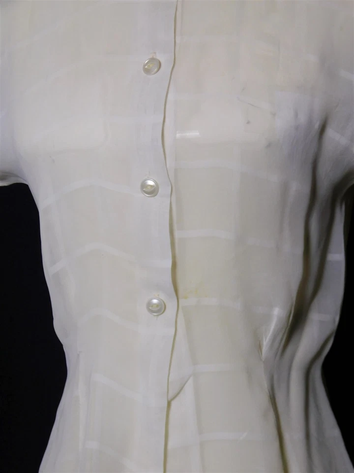 Vintage Women's 1940s Rayon White Lace Sheer Cap Sleeve Blouse - Image 2 of 4