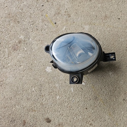 Audi A4 8E Bj.06 / gebr. Nebelscheinwerfer vorne rechts 8E0941700C #1031