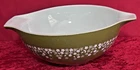1970s Spring Blossom Crazy Daisy #444 Nesting Cinderella Bowl White on Avocado