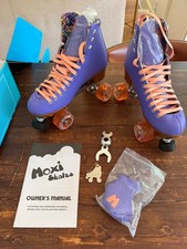Moxi Beach Bunny Periwinkle Sunset Size 9 Roller Skate Brand New.