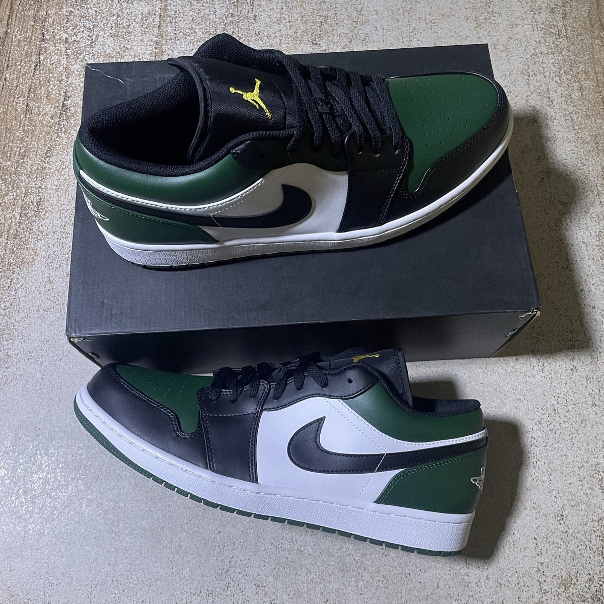 靴 Nike Air Jordan 1 Low \"Green Toe\" Nike Air Jordan 1 Low Green Toe Women's Size 6.5 (GS 5Y