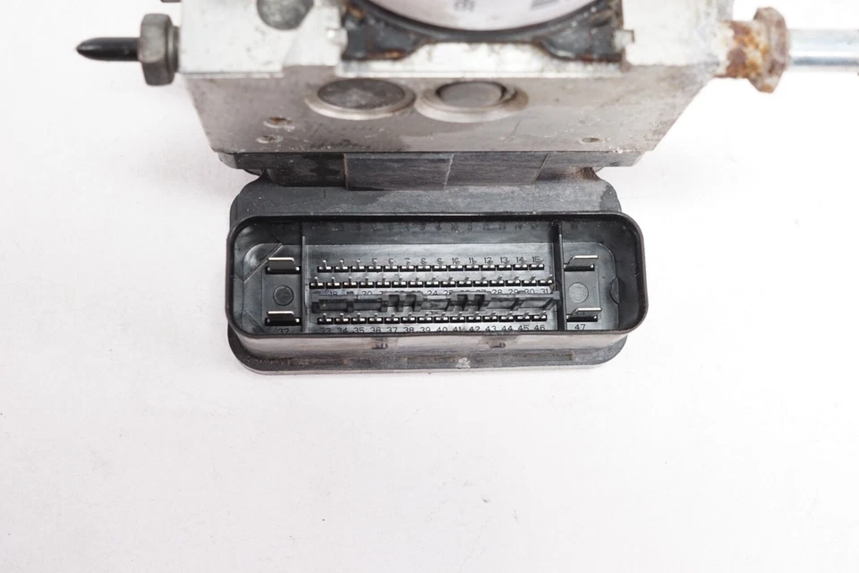 FORD FUSION LINCOLN MKZ HYBRID ABS Módulo de Bomba Modulador Válvula OEM 2010 - 2012 - Imagem 2 de 4