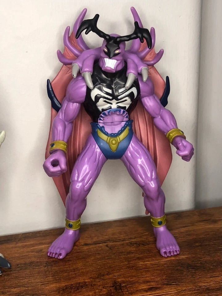 Figuras de acción YU-GI-OH 1996 Swordstalker y calavera invocada Foto 4 de 4