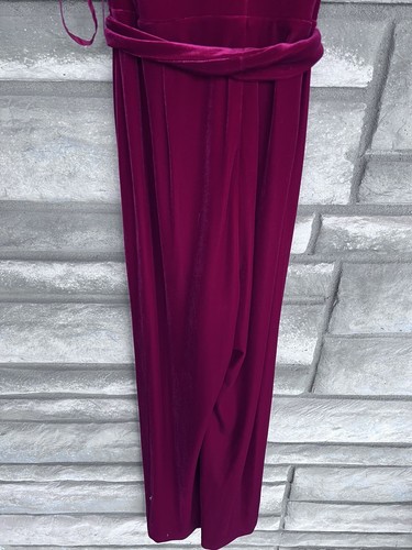 Alex Marie Beth Velvet Jumpsuit Crimson Red Cape Sleeve Size 4 $139 - Picture 6 of 6