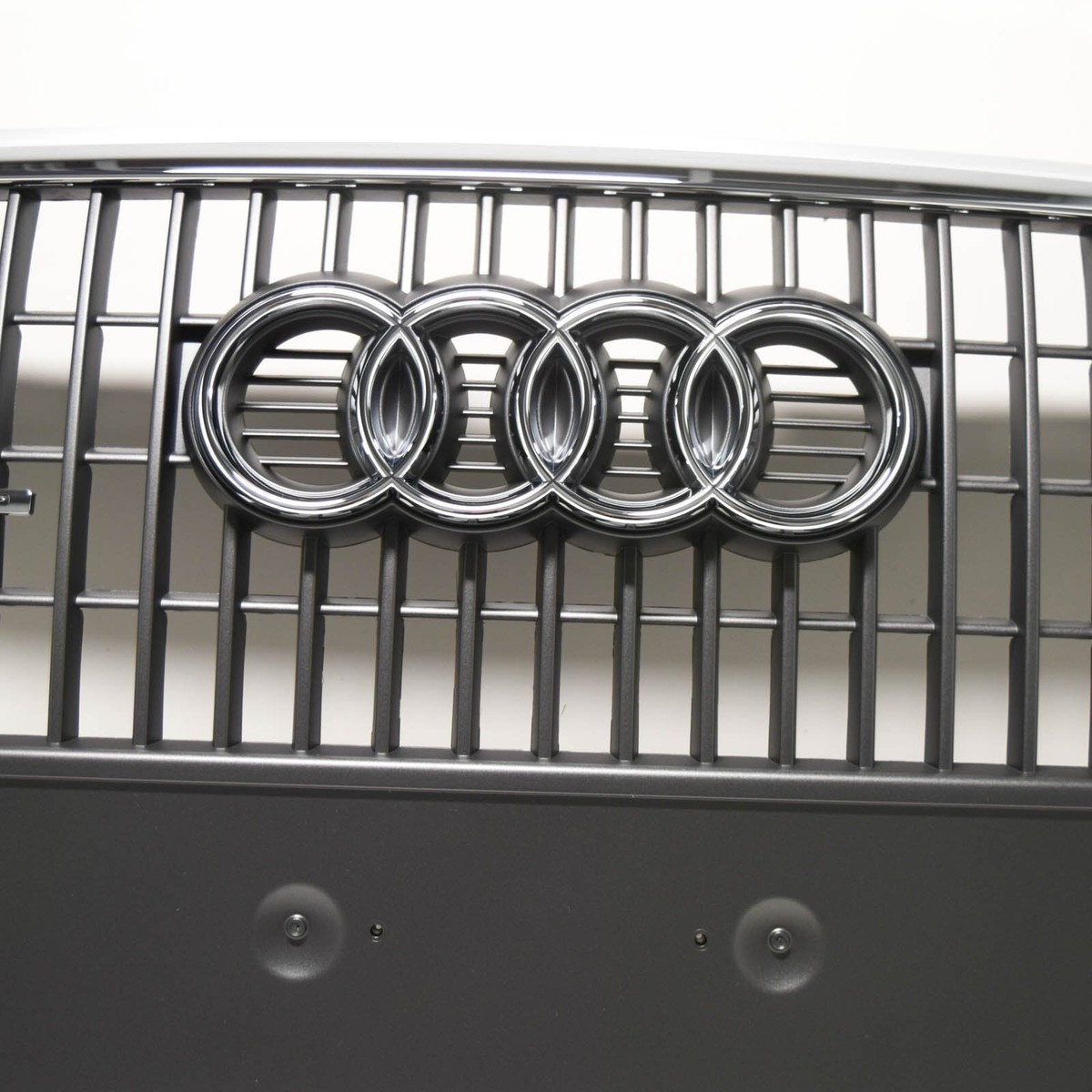 Audi Q5 8R Front Bumper Radiator Grille 8R08536511QP NEW GENUINE