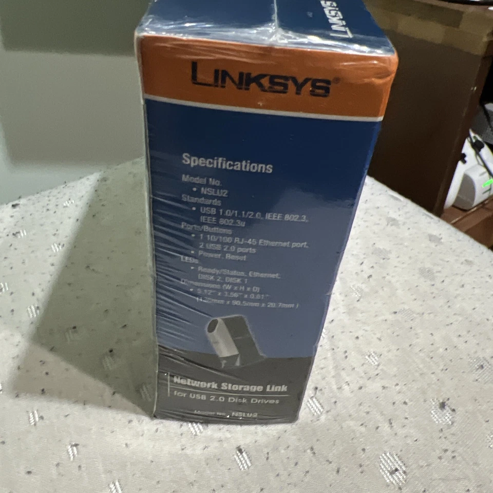 Linksys [ CISCO ] NSLU2 Network Storage Link - Wired USB 2.0 - Sealed - Image 3 of 4