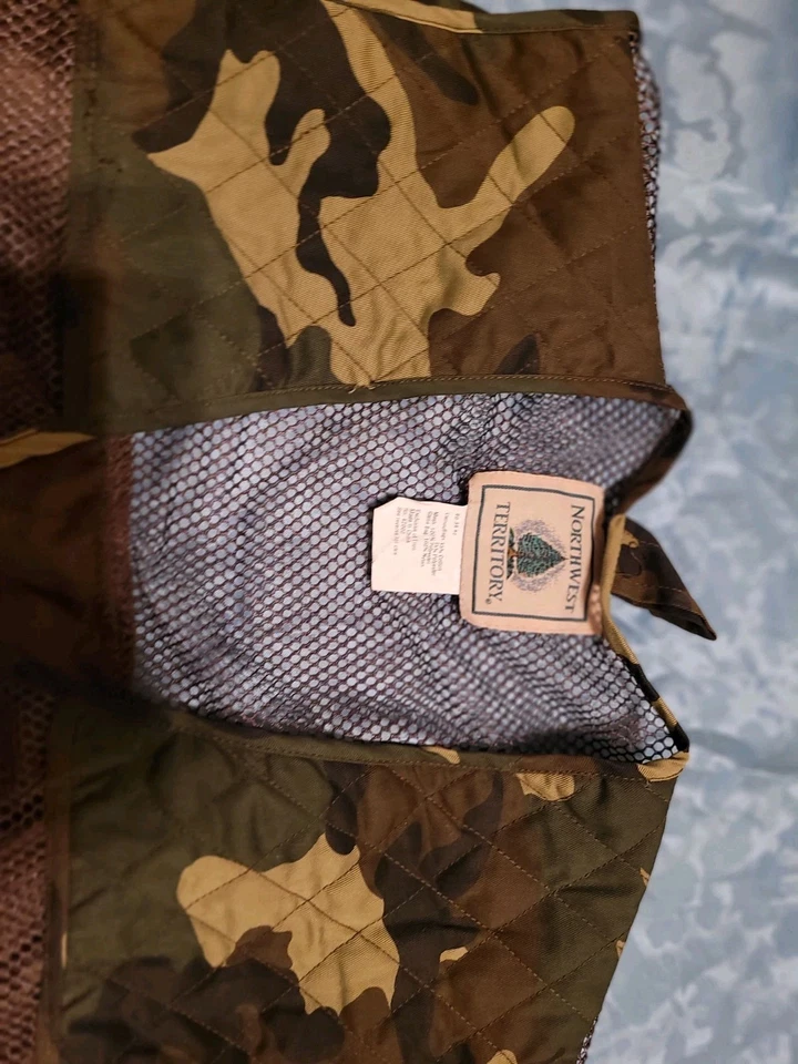 NORTHWEST TERRITORY Vest Men’s XL Rare Camouflage Mesh Vintage NWOT - Image 4 of 4