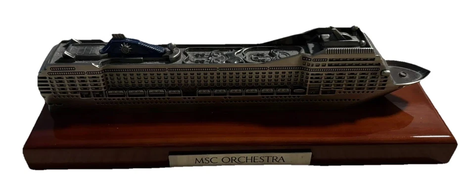 MSC ORCHESTRA - MEGA Kreuzfahrtschiff - Schiffsmodell Modell