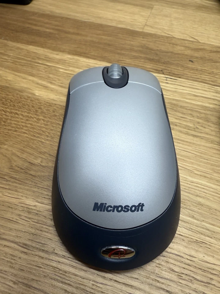 Microsoft Wireless Optical Mouse Silver 91LP0177 Canada 210 Receiver 1.0A Works - Image 2 of 4