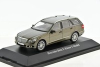 Mercedes Benz E-Klasse T-Modell (S212) Indiumgrau 2009 1/43 Schuco B66962446