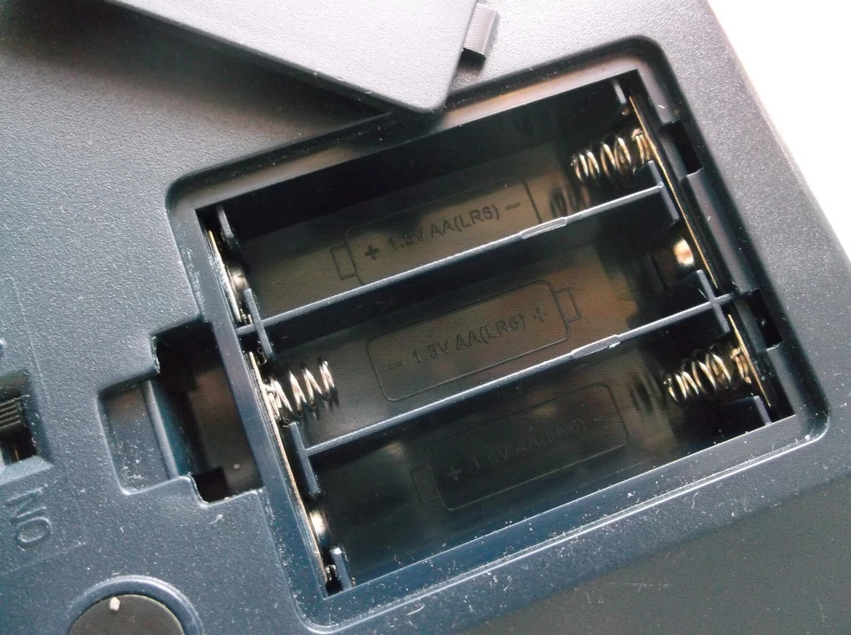 Nintendo Wii RockBand 3 Wireless Keyboard 96161 w/Strap - Image 4 of 4