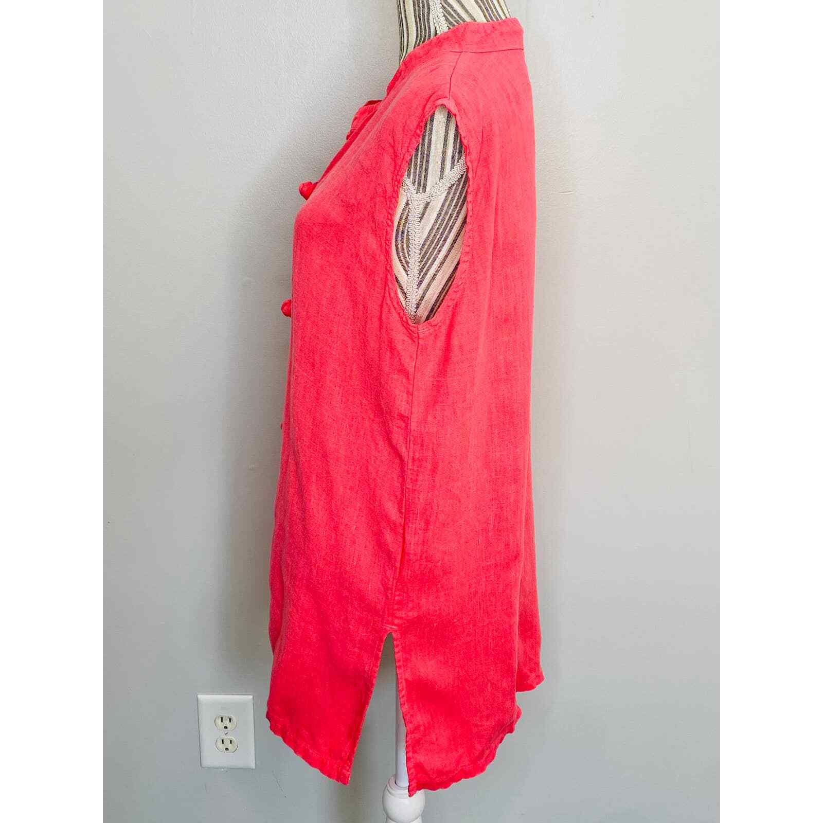 Vintage Liz and Jane Linen Frog Closure Line Sleevele… Gem