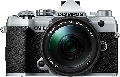 USED Olympus OM-D E-M5 Mark III 20.4MP with 14-150mm Lens Kit - Silver FREESHIPP