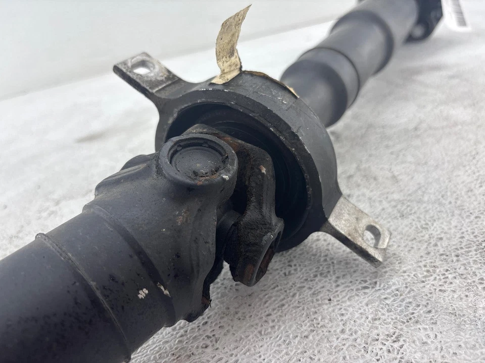 Conjunto de eje de transmisión de eje trasero BMW 135i 2011-2013 OEM Foto 4 de 4