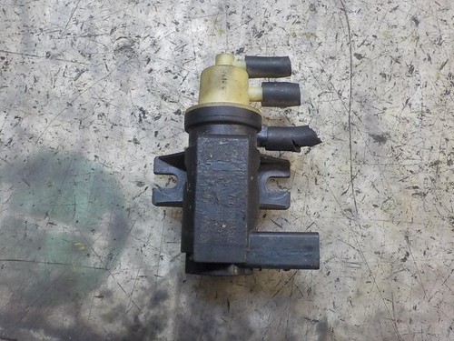 1K0906627A ZUSÄTZLICHES LUFTVENTIL / 1K0406627A / 15730634 FÜR VOLKSWAGEN GOLF V