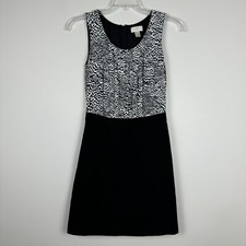 ANN TAYLOR LOFT Dress Black White Women's Size 0 Sleeveless Knee Length Unlined
