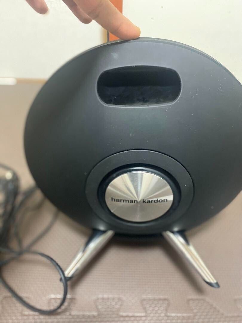 Harman Kardon ONYX STUDIO Portable Bluetooth Speaker Black Harman Kardon ONYX STUDIO Portable Bluetooth Speaker Black
