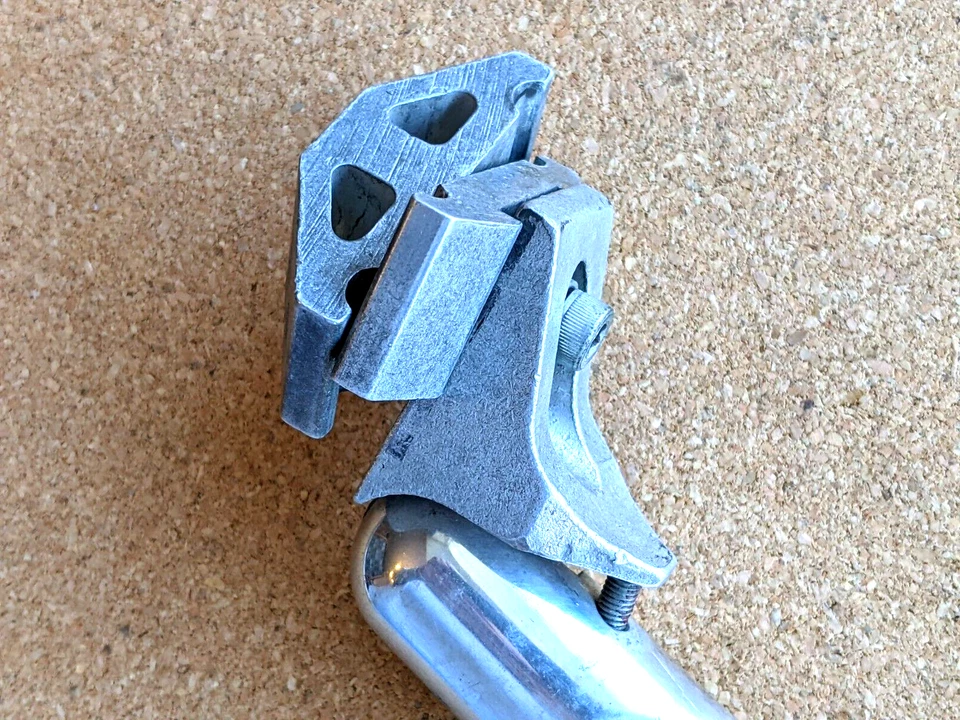 Vintage Profile Aero Pro SP Seatpost 27.2 Curved Arched Layback EXT Micro Adjust - Image 2 of 3