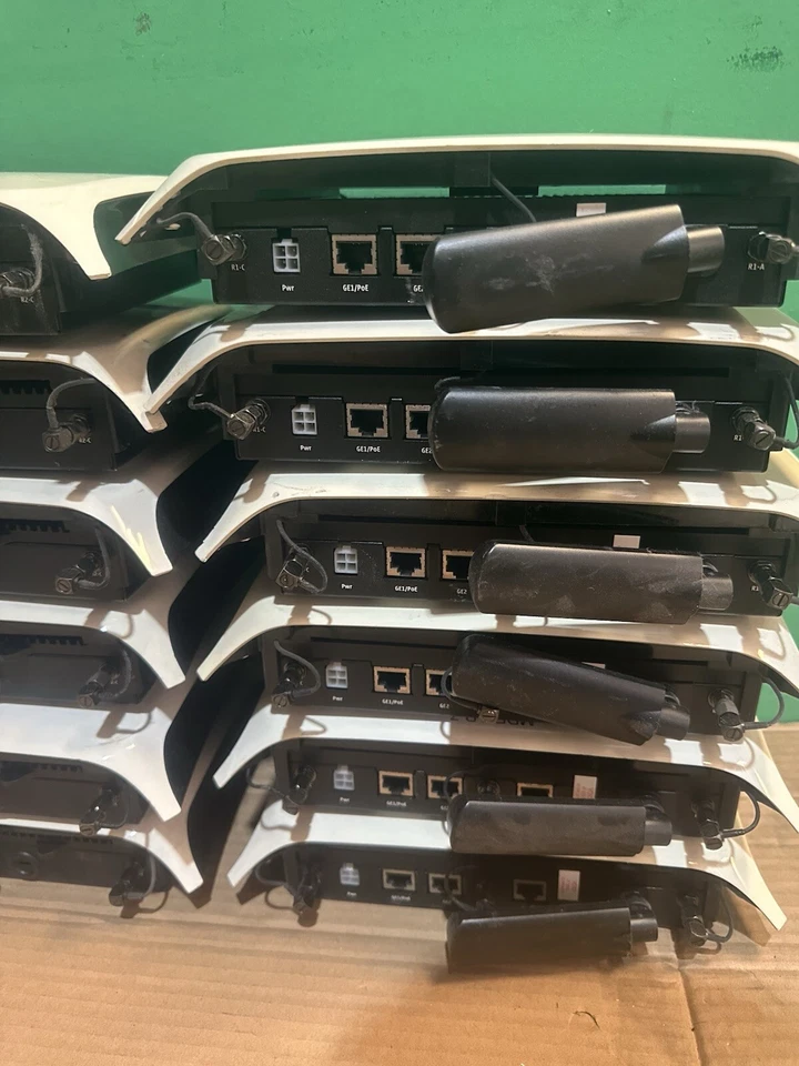 LOTE DE 12 Motorola AP-7131N Tri-Radio Doble Banda 802.11n Punto de Acceso Inalámbrico Foto 3 de 4