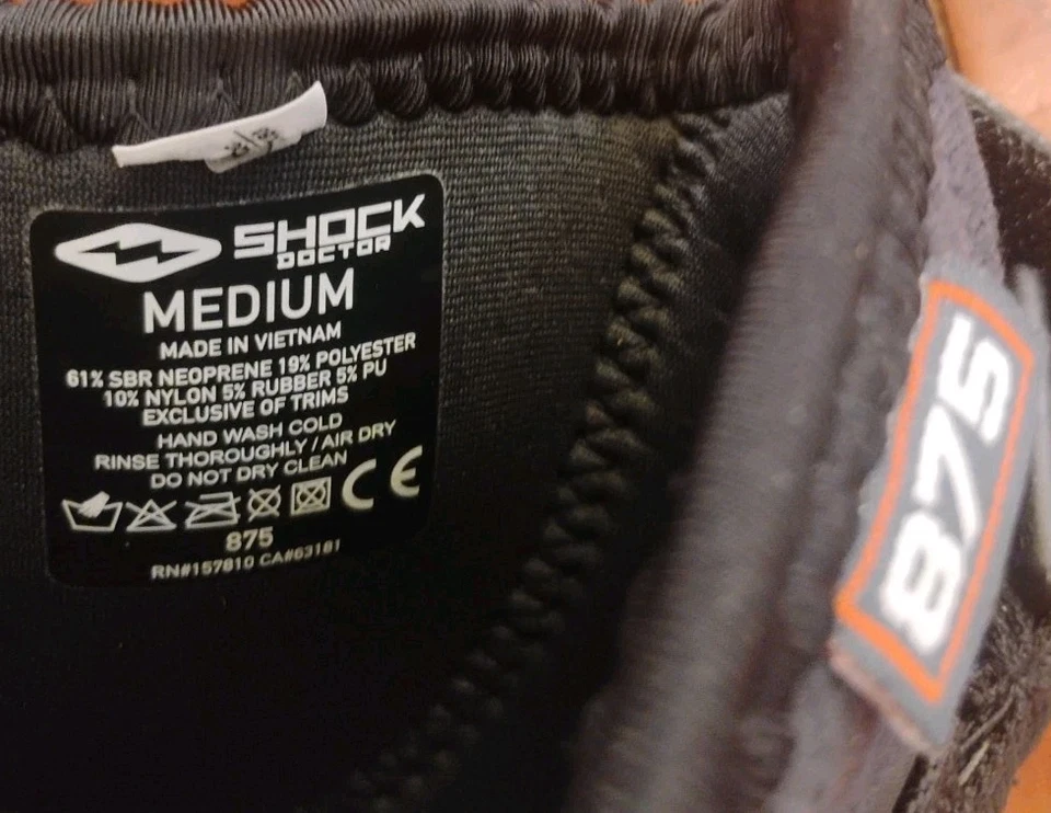 Shock Doctor w/Hinges Knee Brace 875,Black, Medium, Pre-owned,Never Used,No Box - Image 2 of 3