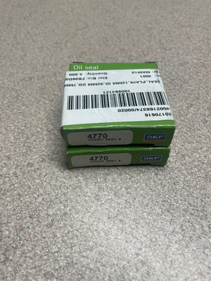 SKF 4770 12X32X7 CR-4770 QTY 2