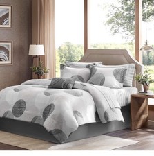 Essentials Bed in a Bag Comforter Queen  Desi...
