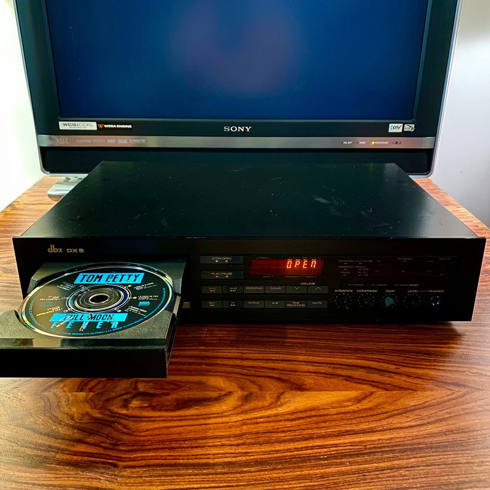 dbx DX5 Audiophile CD Player w/ DAIR Ambience Control 1988 Works No Remote - Image 3 of 4