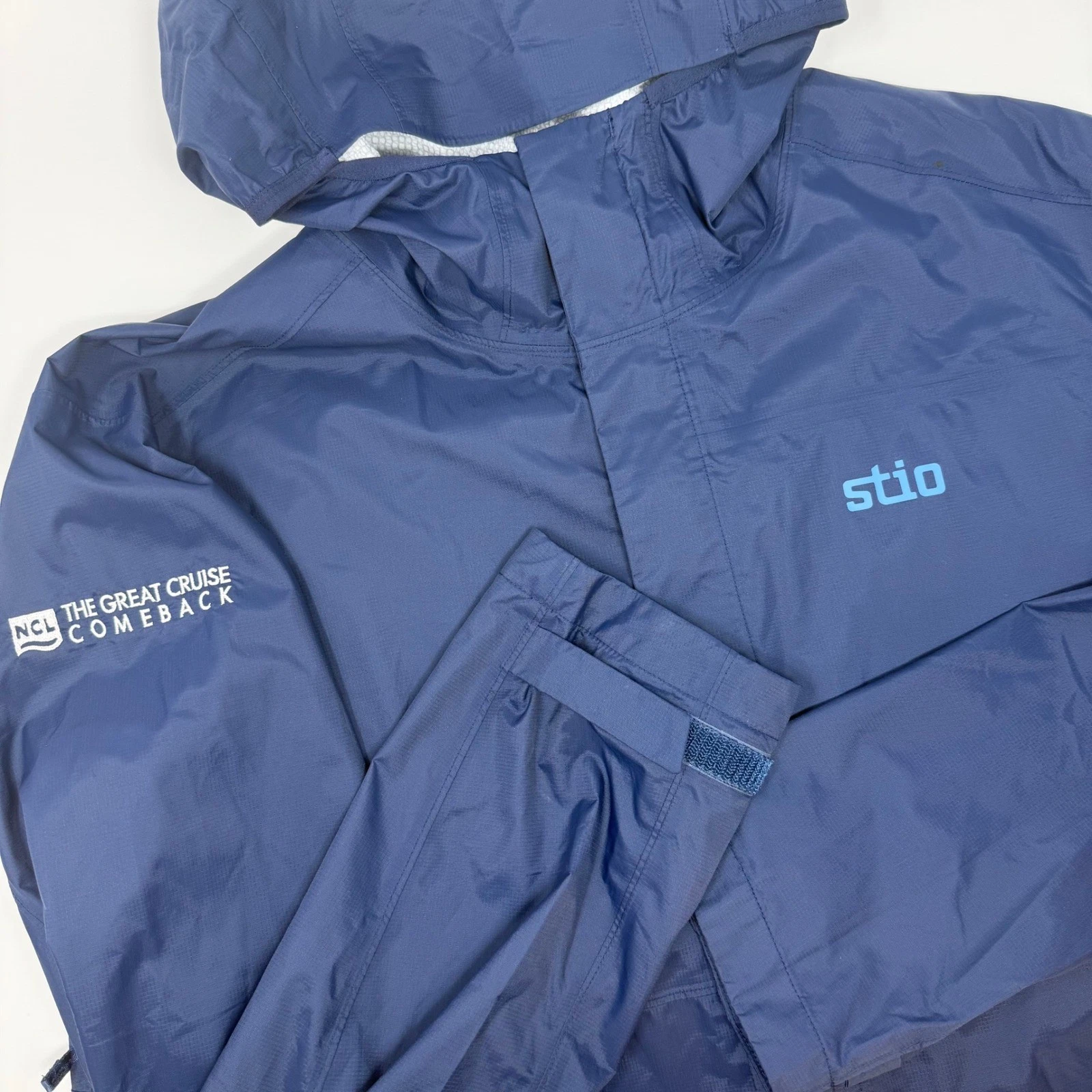 Stio Rollick Mens Blue Hooded Lightweight Jacket NCL Great Cruise Comeback XL