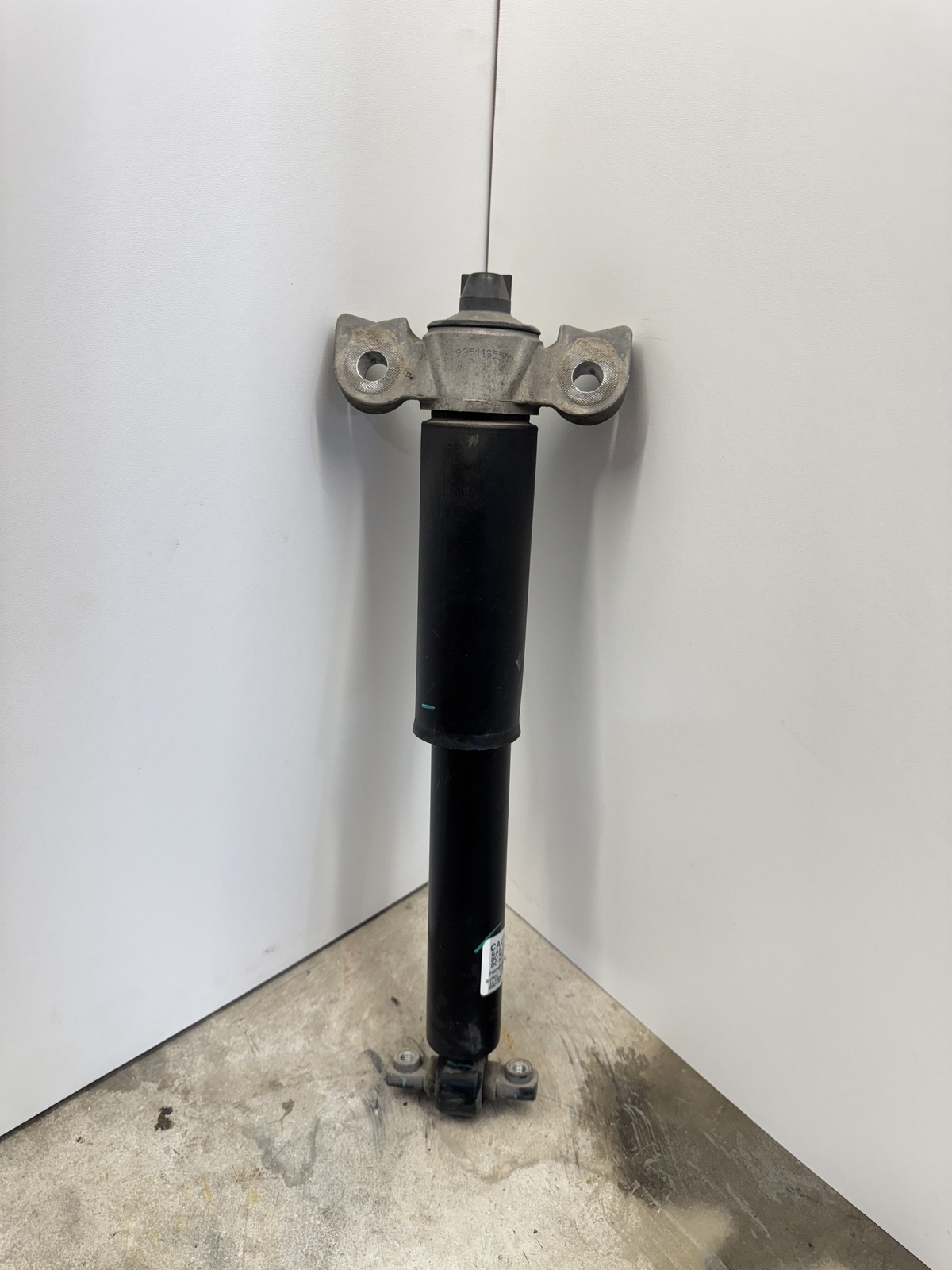 FORD USA MUSTANG Coupe Rear Right Shock Absorber JR3C18W002BE 28990116