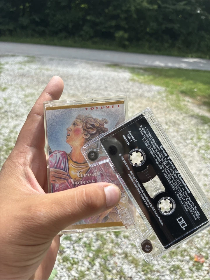 Rare Great Voices Of Christmas Cassette tape vol 123 collectable OFFERS WELCOME - image 3 of 4