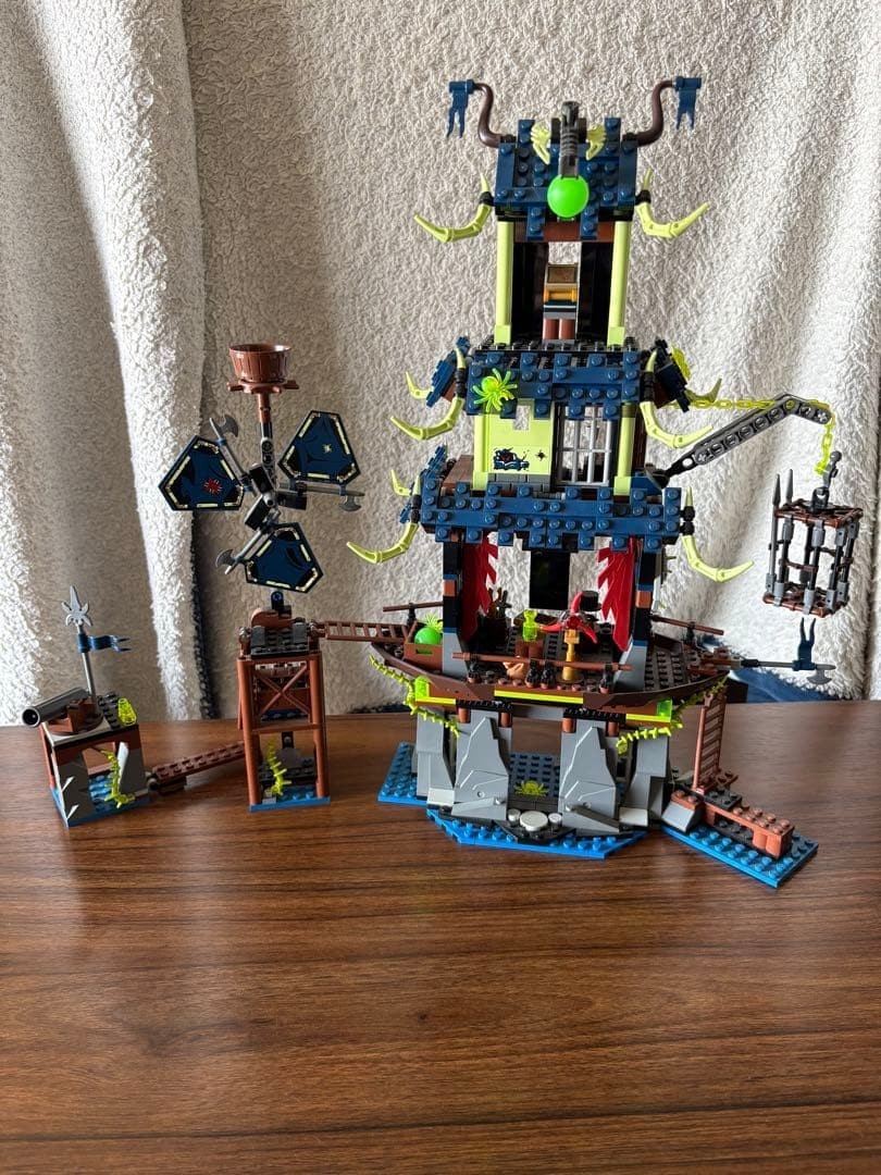 LEGO NINJAGO Possession City of Stiix 70732 In 2015 Used Retired W