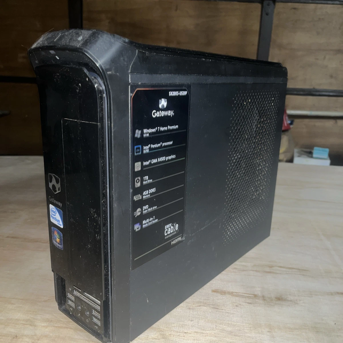 SERVEUR TOUR DELL PowerEdge 600SC Intel Pentium 4 1 Go RAM sans disque