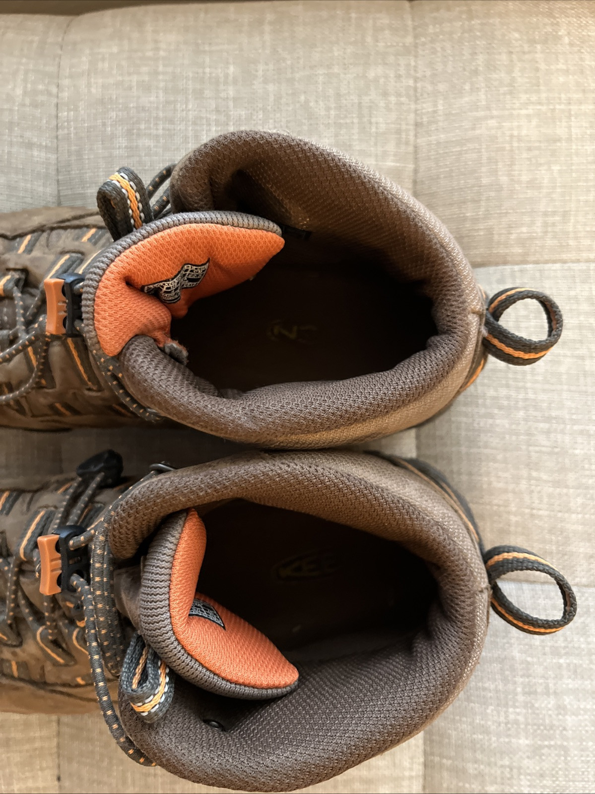 Scarponi da trekking Keen Targhee bassi impermeabili larghi. Taglia US4 EU37 UK 3 marrone