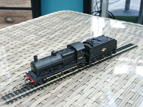 Hornby Triang OO Gauge Triang R251 Deeley 0-6-0 3F 43389 BR schwarz guter Zustand | Zustand: Used