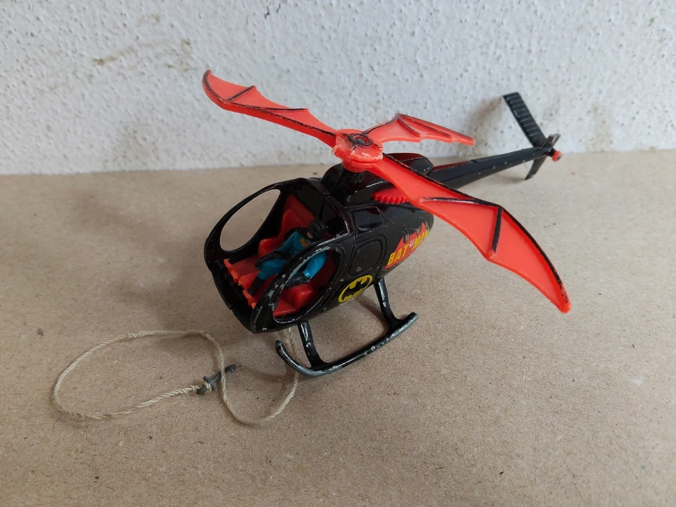Corgi 925 Batcopter Batman Vintage 1976 - Immagine 2 di 4
