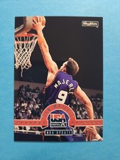 DAN MAJERLE 1994 SKYBOX TEAM USA BASKETBALL CARD # 58 F7341