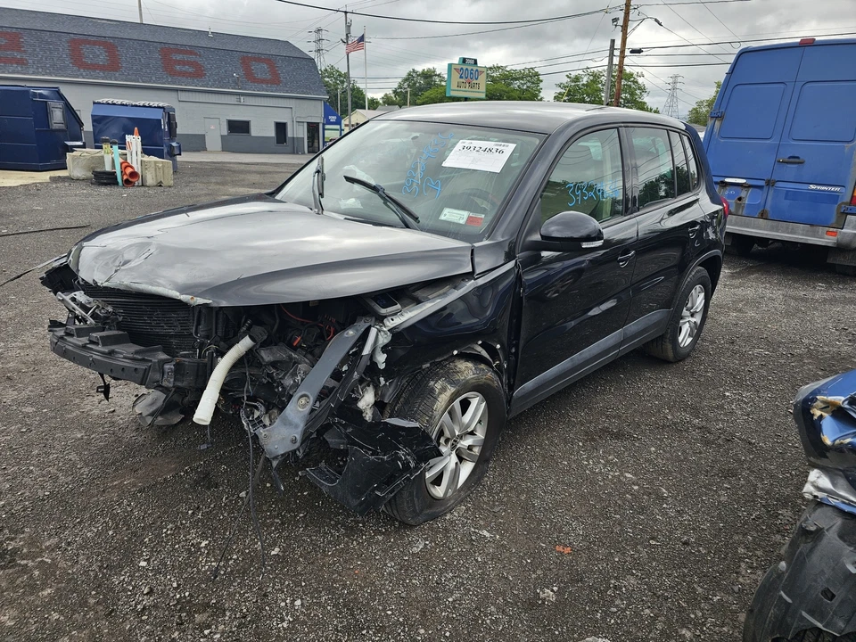 Used Front Left Door Window Regulator Front fits: 2012 Volkswagen Tiguan electri Foto 4 de 4