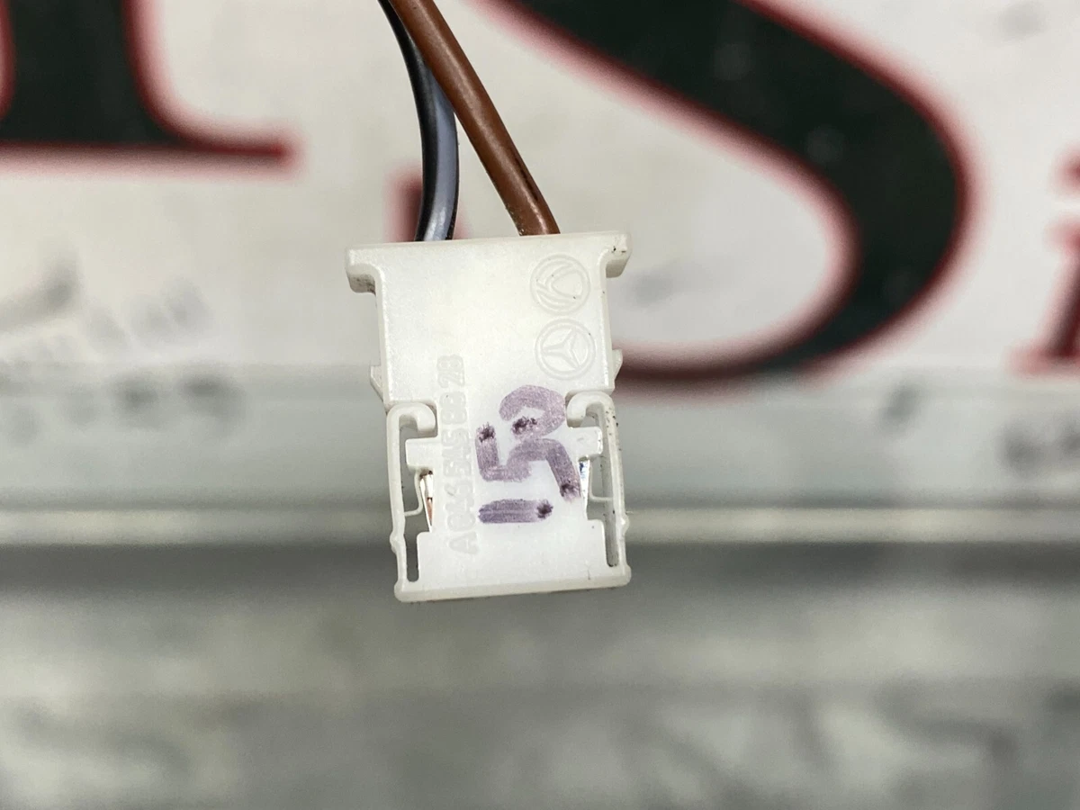 AS) MERCEDES BENZ WIRING LOOM HARNESS PLUG CONNECTOR A0465458828 2  